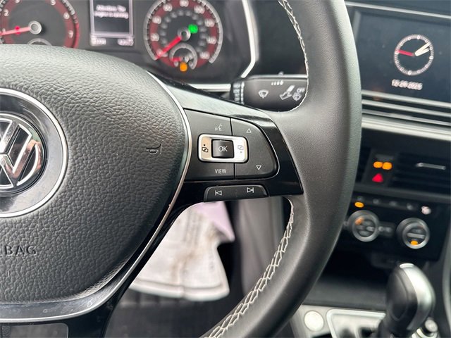 Used 2021 Volkswagen Jetta SE image 33