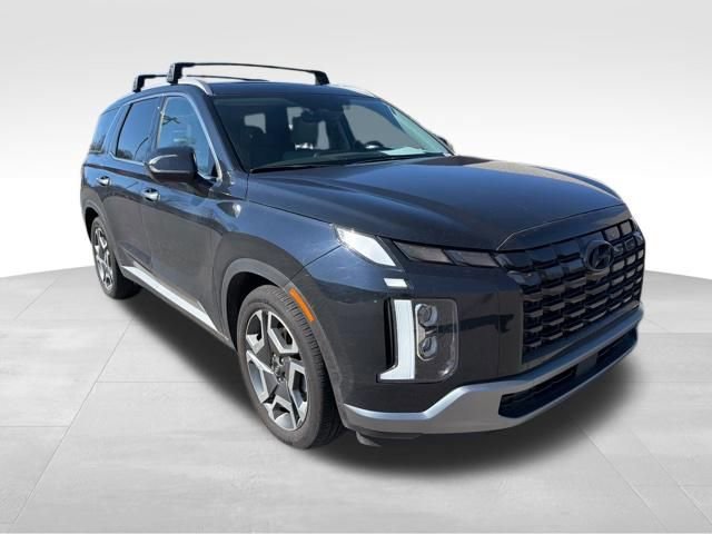 Used 2024 Hyundai Palisade SEL w/ Premium Package image 4