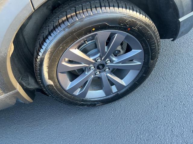 Certified 2022 Ford Explorer XLT w/ Equipment Group 202A image 10