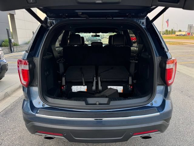 Certified 2018 Ford Explorer XLT w/ Equipment Group 202A AWD/4WD image 42