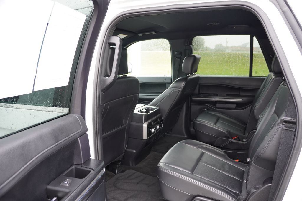 Certified 2020 Ford Expedition Max XLT w/ Equipment Group 202A AWD/4WD image 17