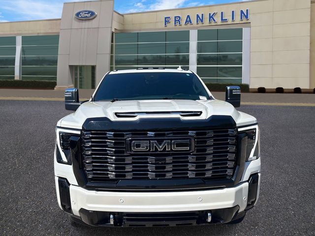 Used 2025 GMC Sierra 3500 Denali Ultimate AWD/4WD image 2
