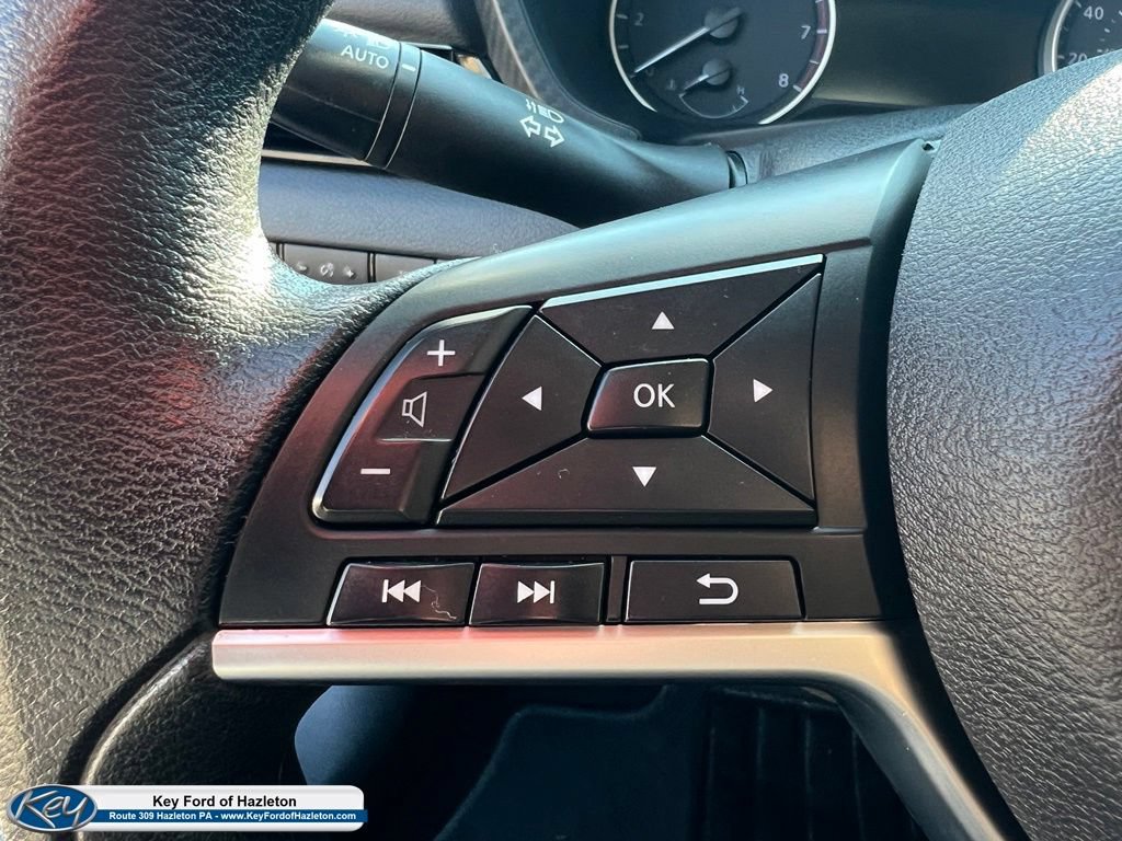 Used 2024 Nissan Sentra SV FWD image 19