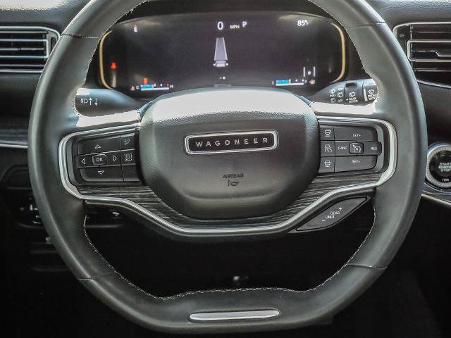 Used 2022 Jeep Wagoneer Series II AWD/4WD image 29
