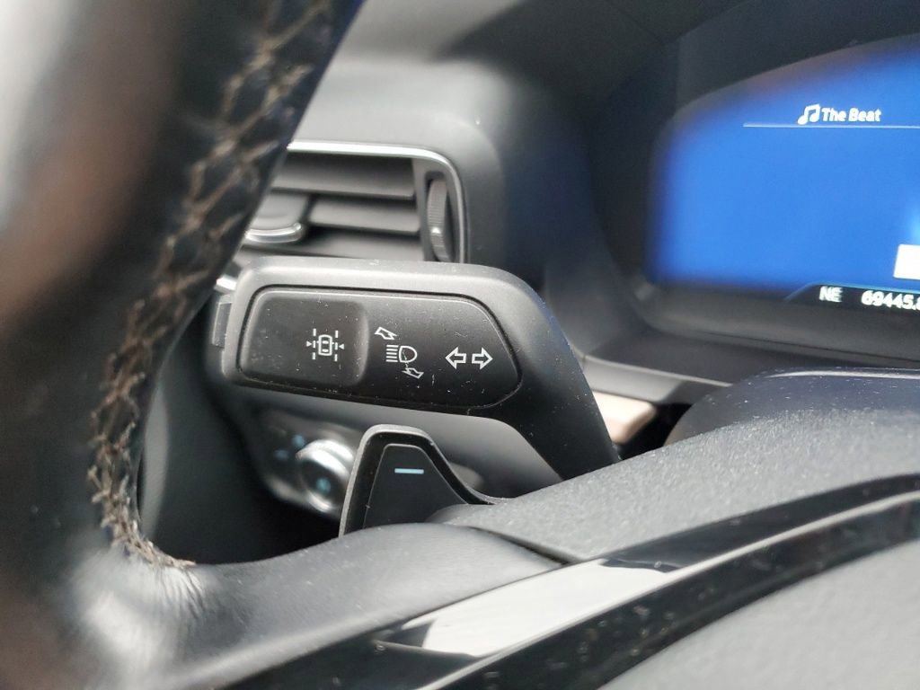 Certified 2021 Ford Explorer Platinum w/ Equipment Group 601A image 23