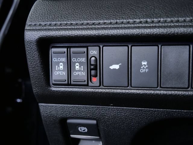 Used 2025 Honda Odyssey Sport-L image 24