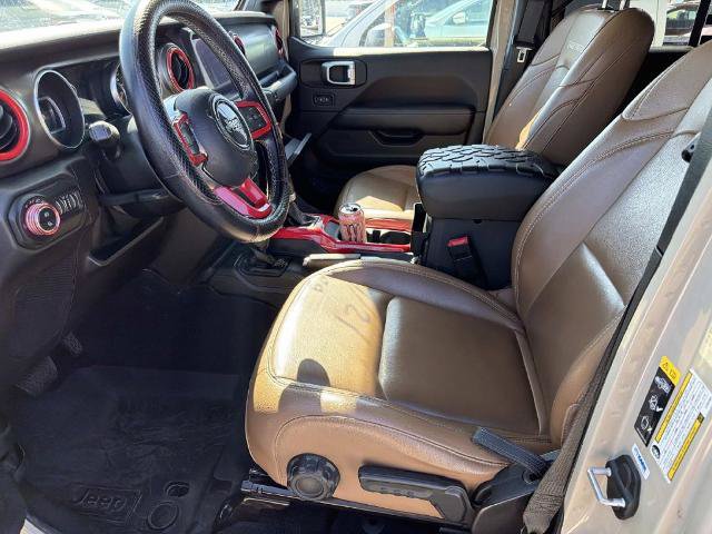 Used 2020 Jeep Gladiator Rubicon AWD/4WD image 16