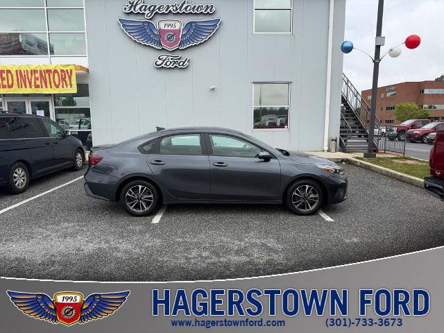 Used 2024 Kia Forte LXS w/ LXS Technology Package FWD image 1