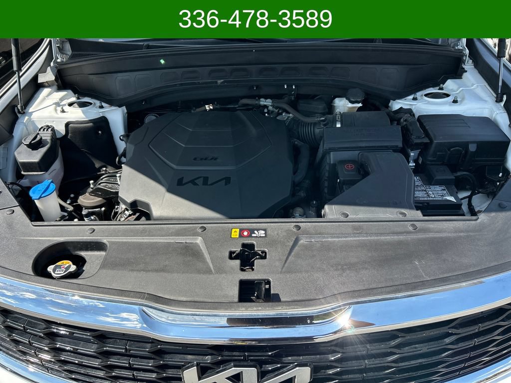 Used 2022 Kia Telluride LX AWD/4WD image 22