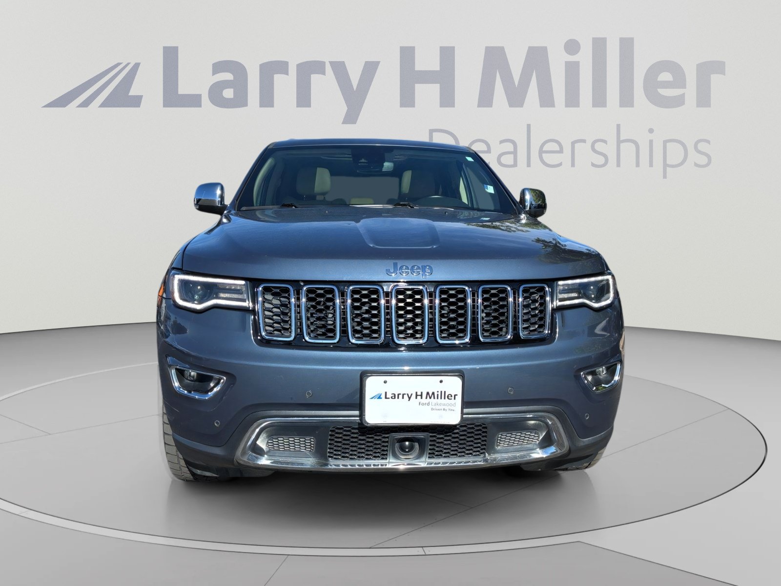 Used 2021 Jeep Grand Cherokee Limited w/ Luxury Group II AWD/4WD image 8