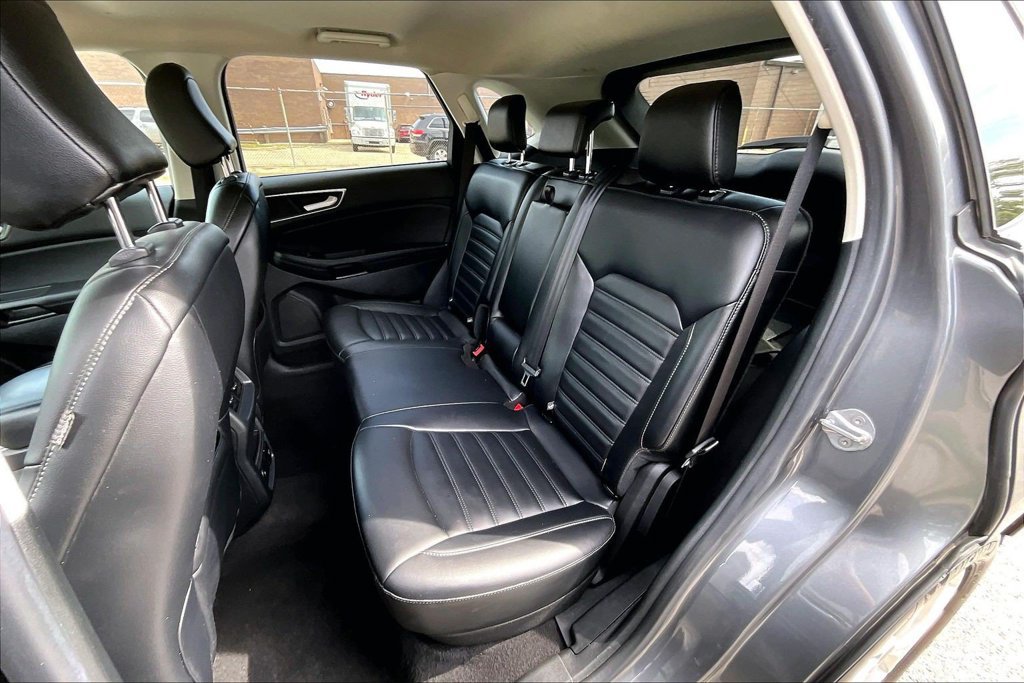 Certified 2024 Ford Edge SEL w/ Convenience Package AWD/4WD image 24