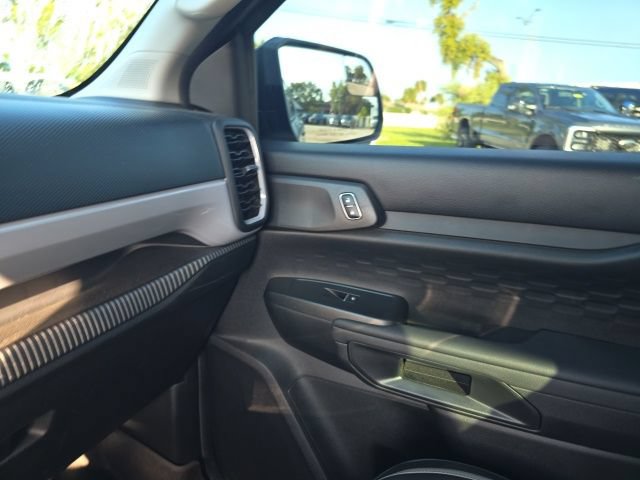 Certified 2024 Ford Ranger XL w/ Trailer Tow Package RWD image 17