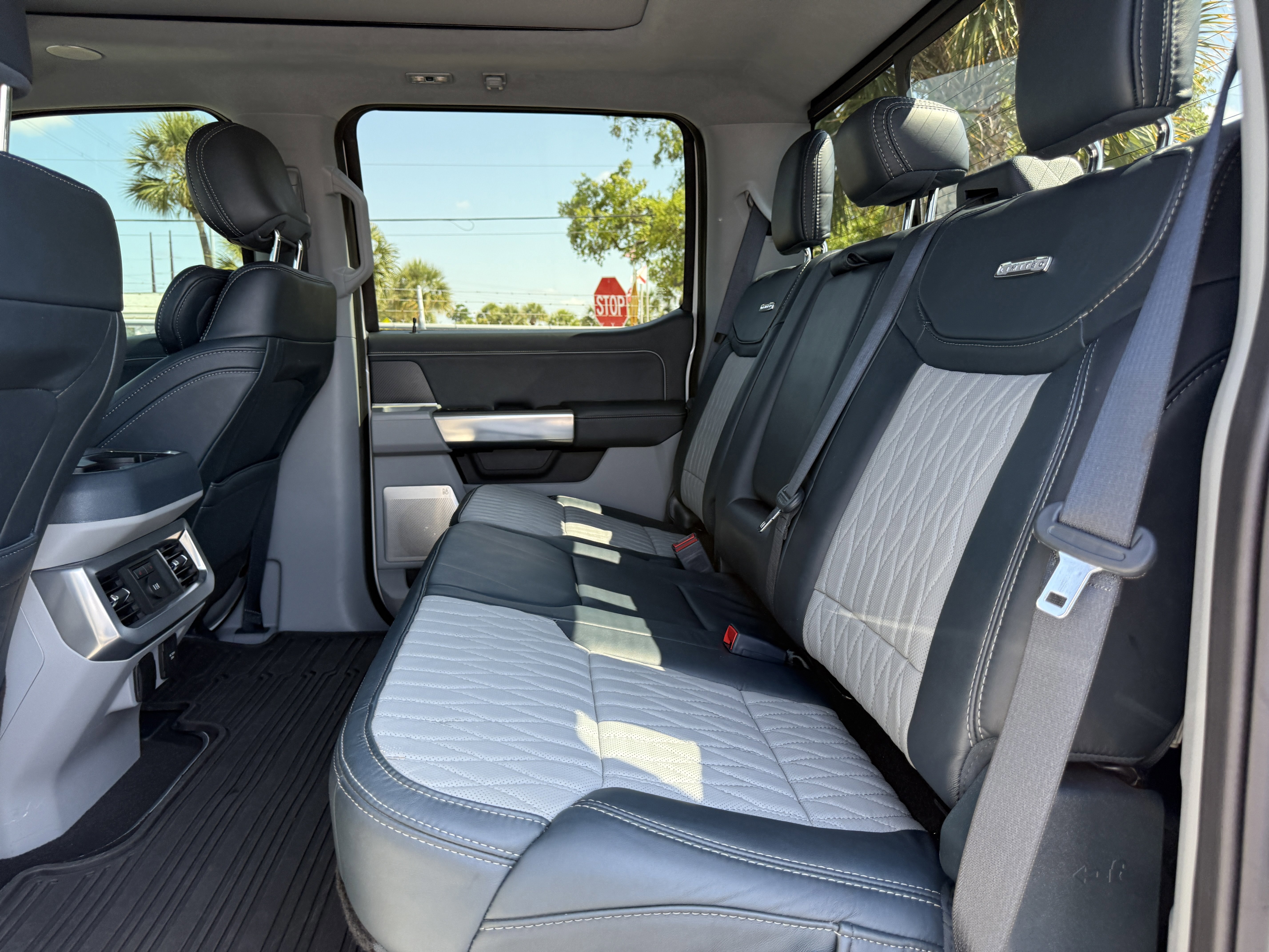 Certified 2024 Ford F350 Limited AWD/4WD image 14