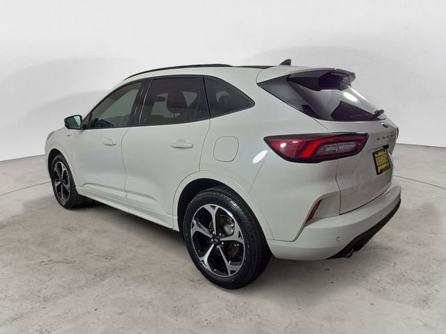 Certified 2023 Ford Escape ST-Line Elite image 5