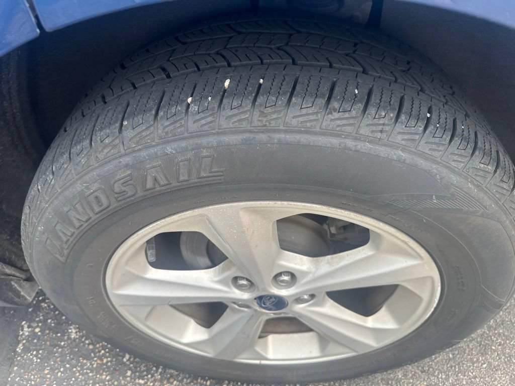 Certified 2020 Ford Edge SE FWD image 8