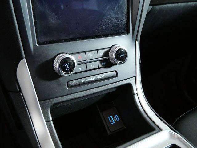 Certified 2024 Ford Edge SEL w/ Convenience Package image 18