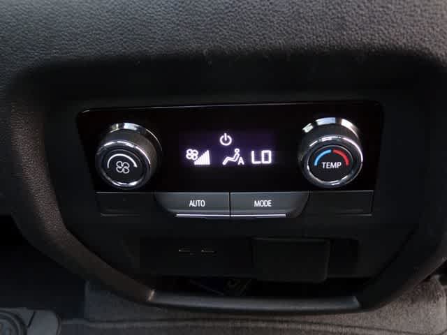 Used 2024 Chevrolet Traverse LT w/ Midnight/Sport Edition FWD image 14