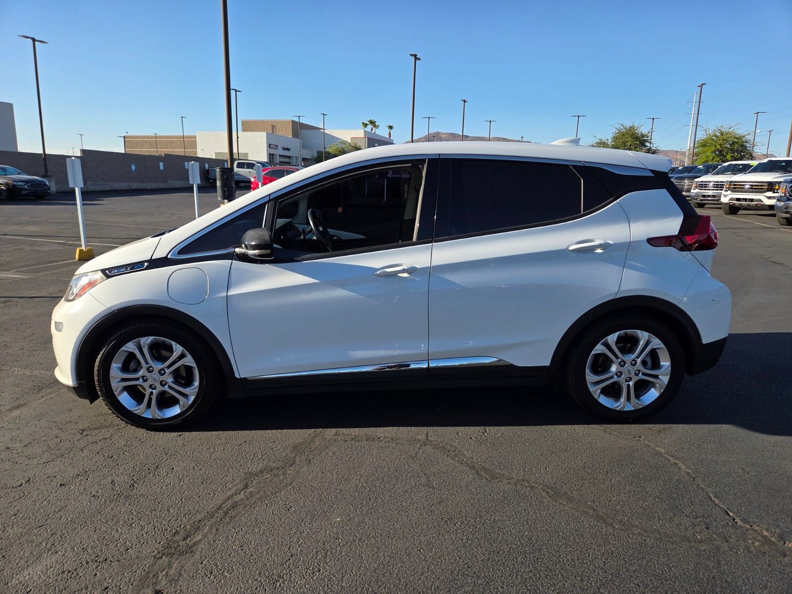 Used 2018 Chevrolet Bolt LT FWD image 3