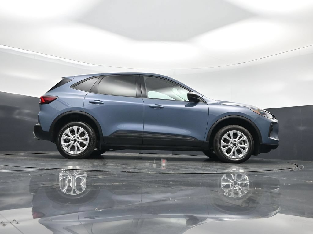 Certified 2025 Ford Escape Active AWD/4WD image 47