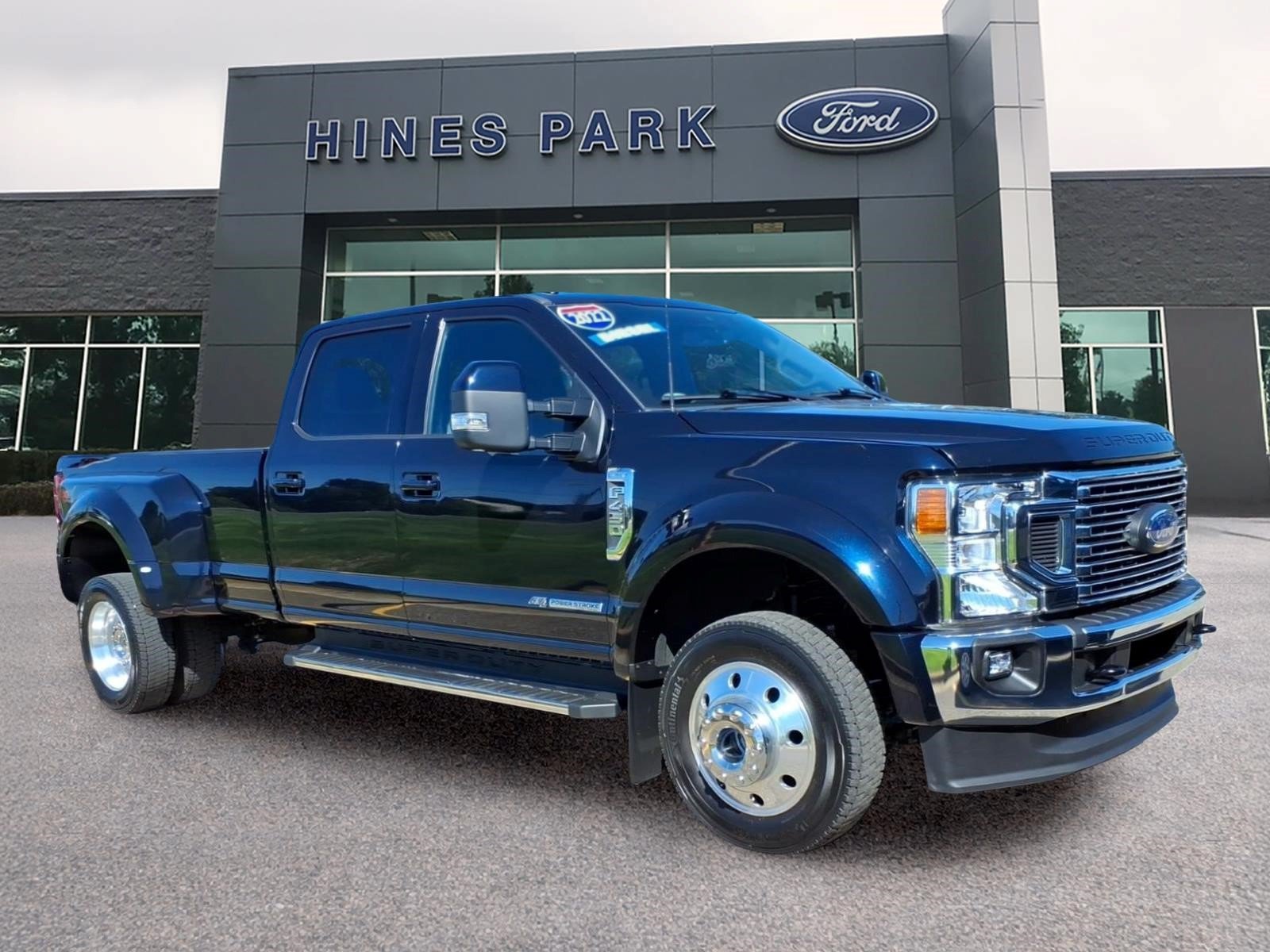 Certified 2022 Ford F450 Lariat w/ Lariat Value Package