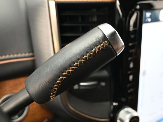 Used 2024 RAM 3500 Limited w/ Safety Group image 22