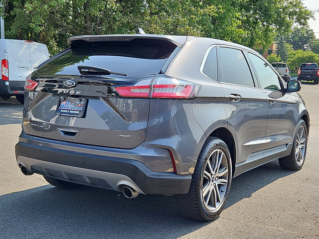 Certified 2022 Ford Edge Titanium AWD/4WD image 9