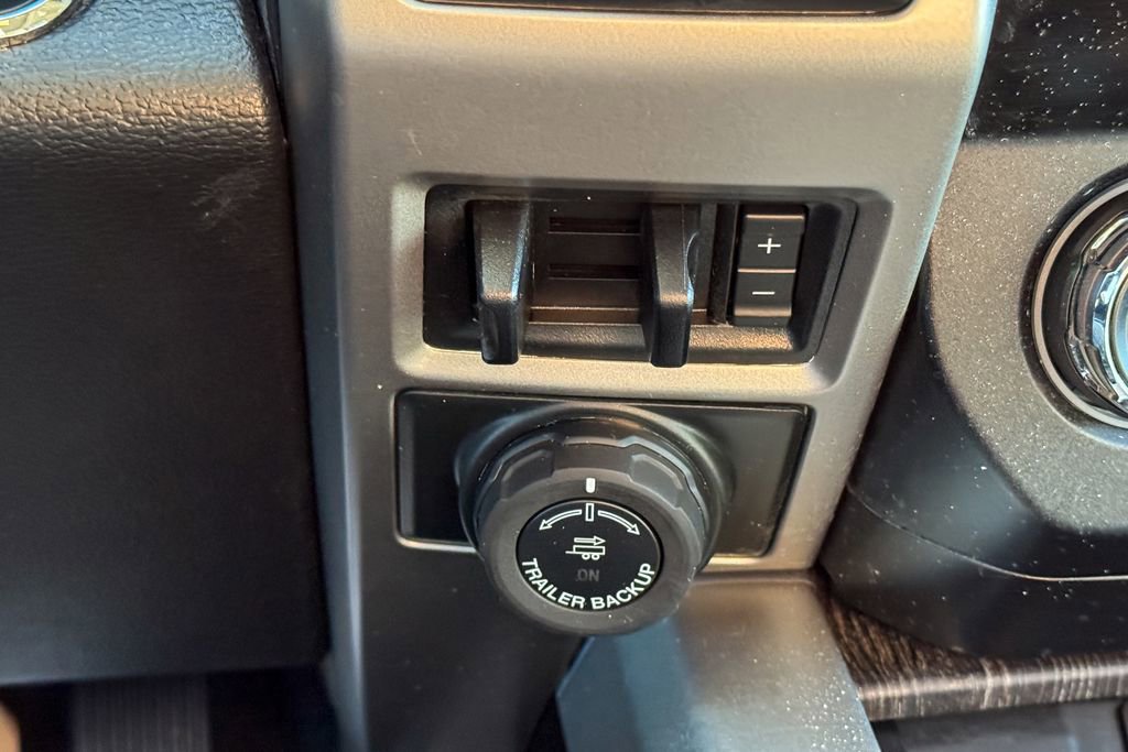 Certified 2021 Ford F350 Lariat AWD/4WD image 35