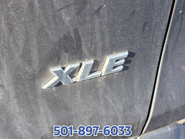 Used 2021 Toyota RAV4 XLE FWD image 10