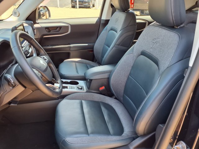 Certified 2023 Ford Bronco Sport Outer Banks w/ Tech Package AWD/4WD image 5