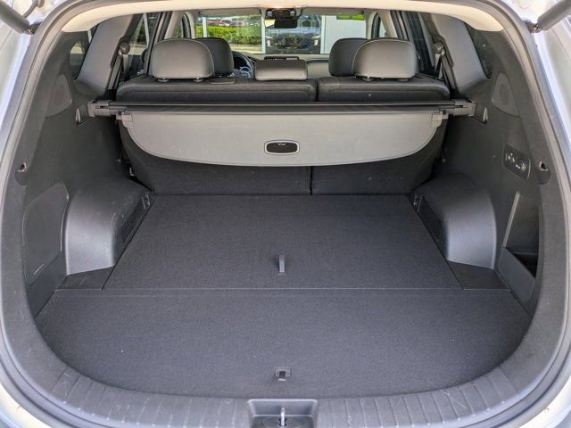Used 2023 Hyundai Santa Fe SEL w/ Premium Package image 18