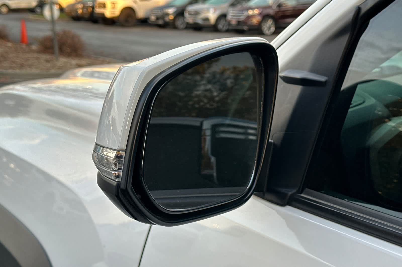 Used 2022 Toyota Tacoma TRD Off-Road AWD/4WD image 7