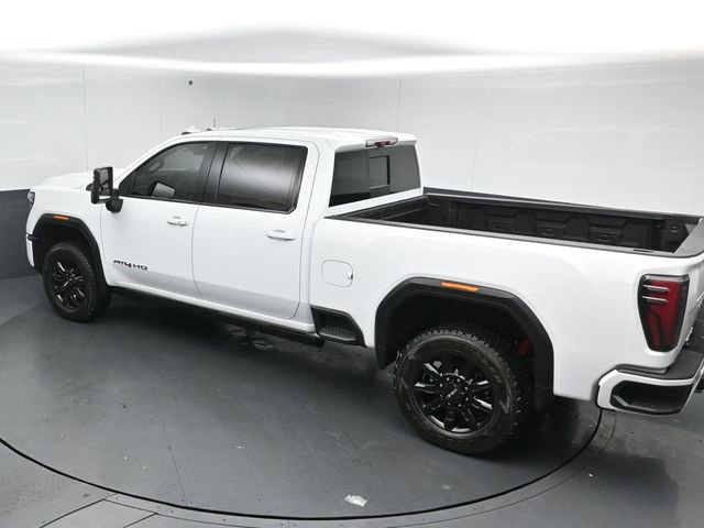 Used 2024 GMC Sierra 2500 AT4 w/ AT4 Premium Plus Package image 11