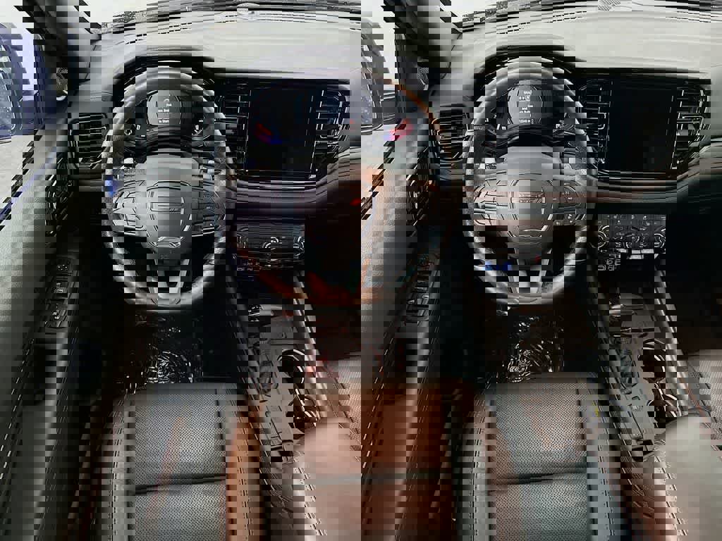 Used 2025 Dodge Durango R/T image 13