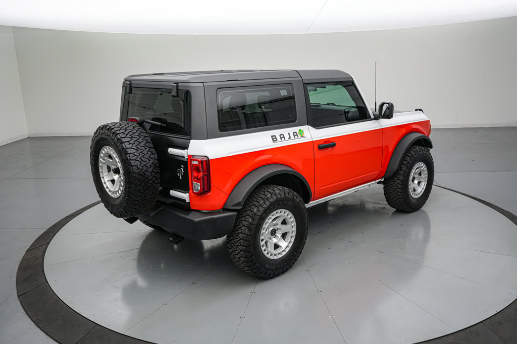 Certified 2025 Ford Bronco 2-Door AWD/4WD image 4
