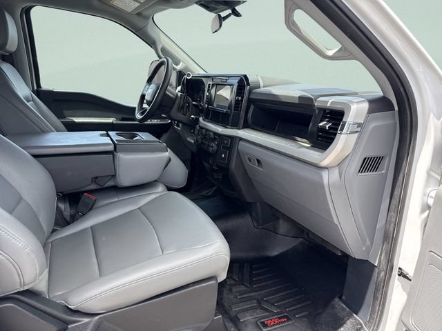 Certified 2025 Ford F350 XL AWD/4WD image 17