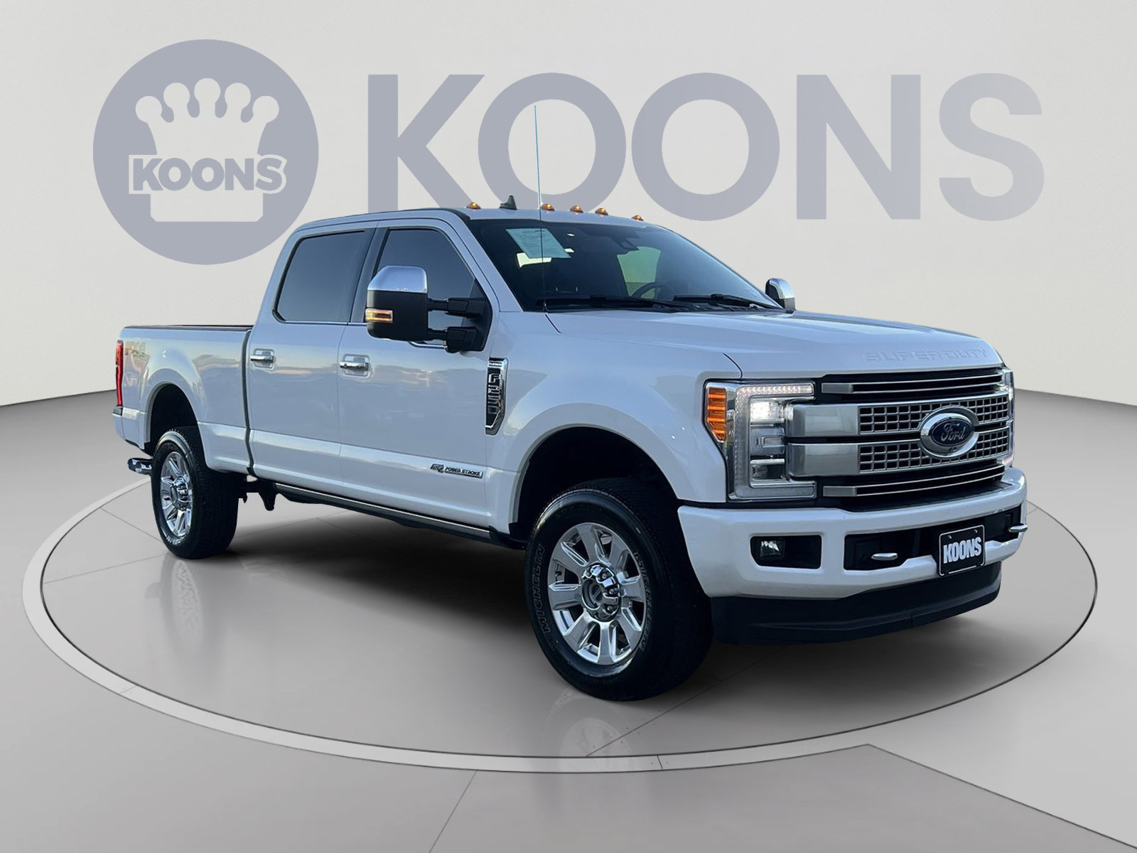 Certified 2019 Ford F250 Platinum w/ Platinum Ultimate Package AWD/4WD image 2