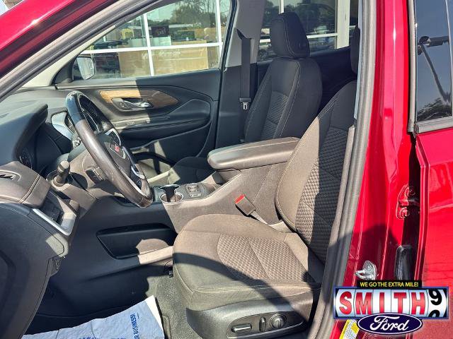 Used 2020 GMC Terrain SLE w/ Driver Convenience Package FWD image 16