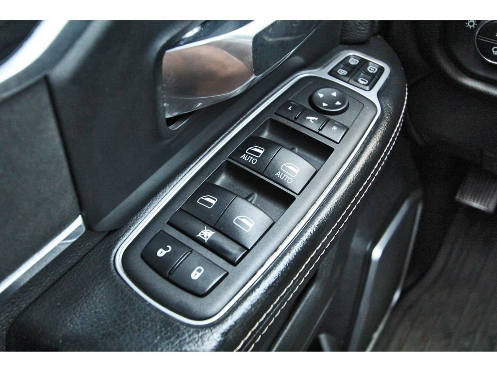 Used 2023 RAM 2500 Laramie AWD/4WD image 21