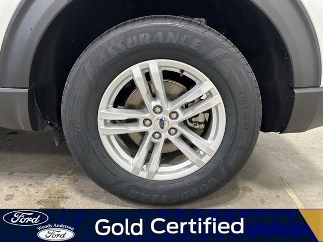 Certified 2022 Ford Explorer XLT w/ Equipment Group 202A image 8