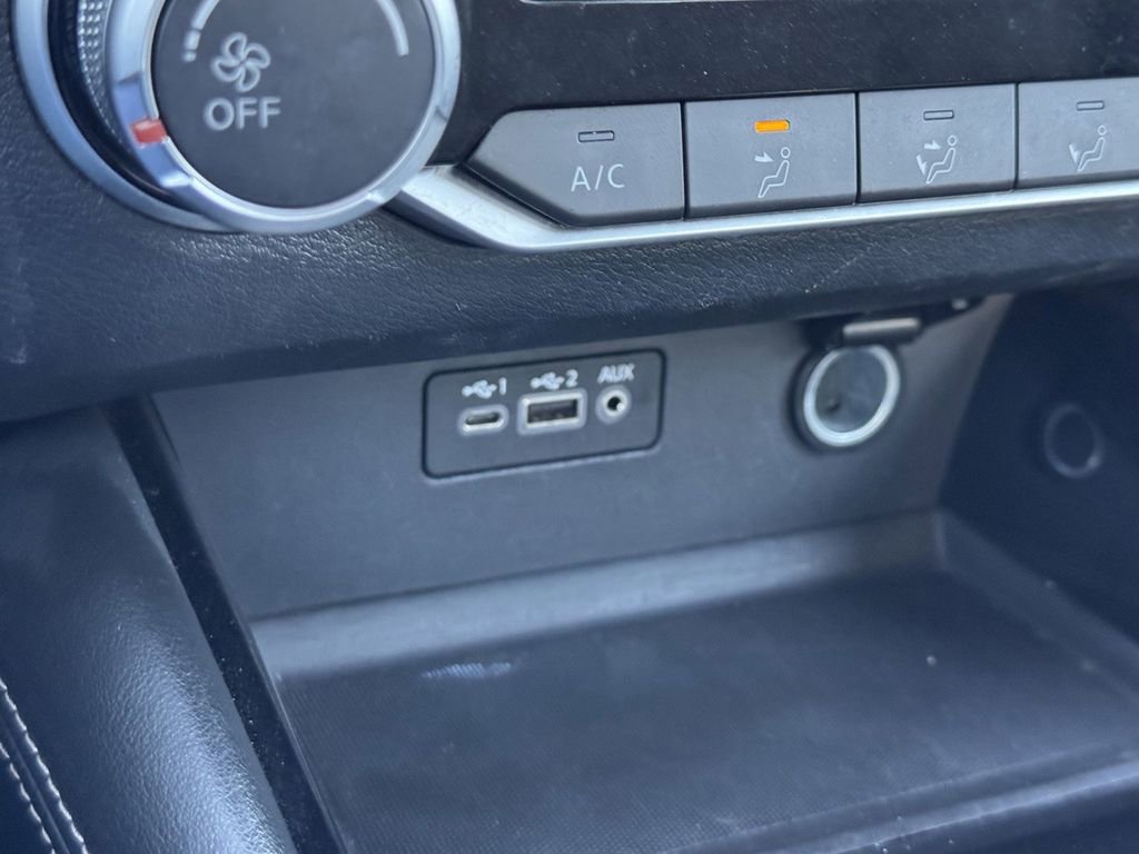 Used 2023 Nissan Altima 2.5 SV image 19