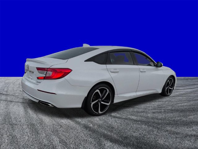 Used 2018 Honda Accord Sport image 4