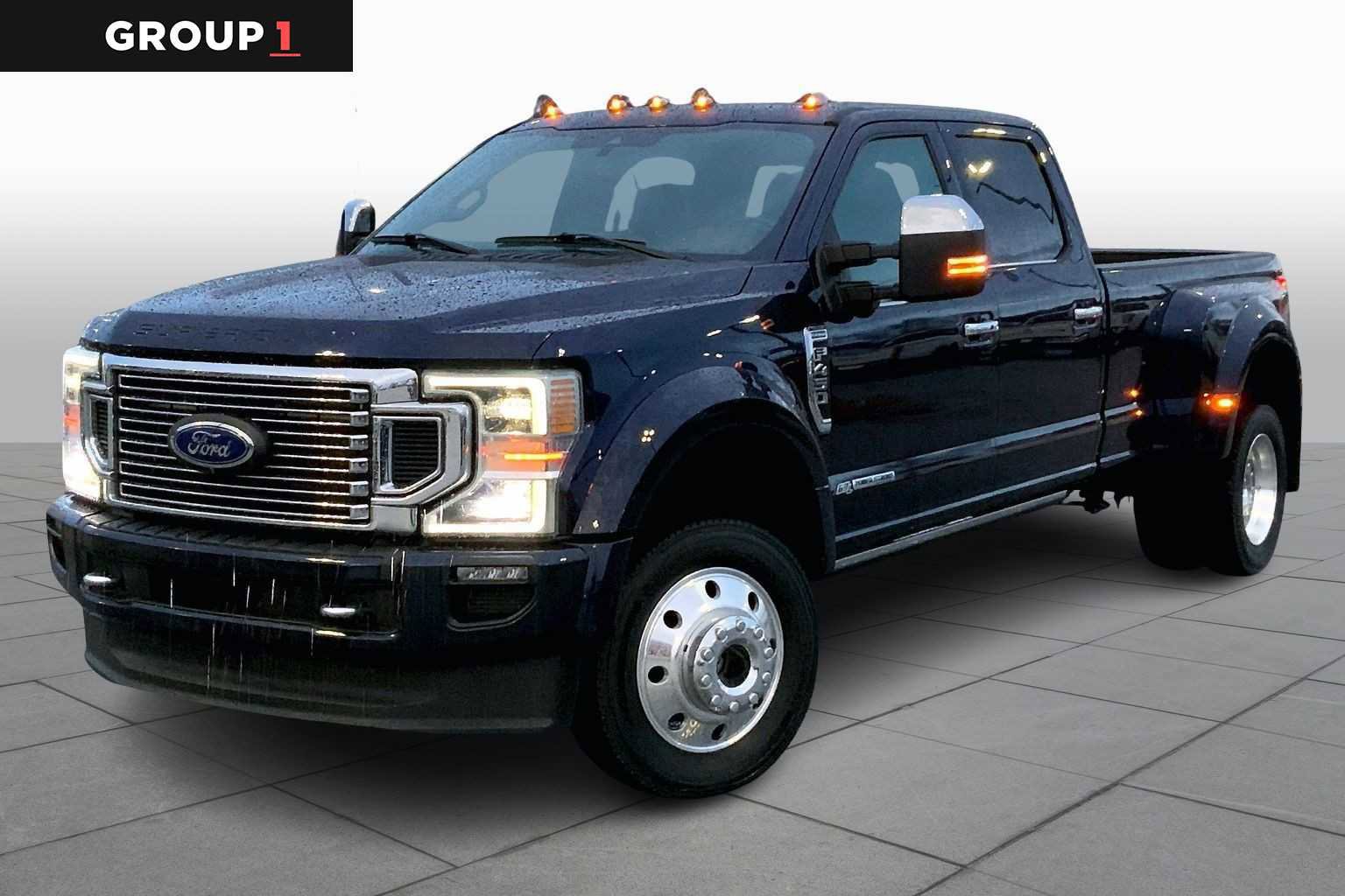 Certified 2022 Ford F450 Platinum w/ FX4 Off-Road Package image 5