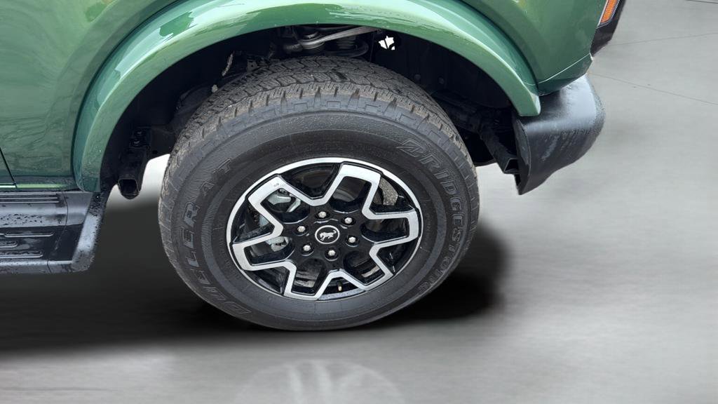 Certified 2025 Ford Bronco Outer Banks AWD/4WD image 42