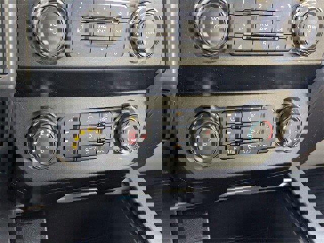 Certified 2019 Ford F150 XLT w/ Equipment Group 302A Luxury image 24