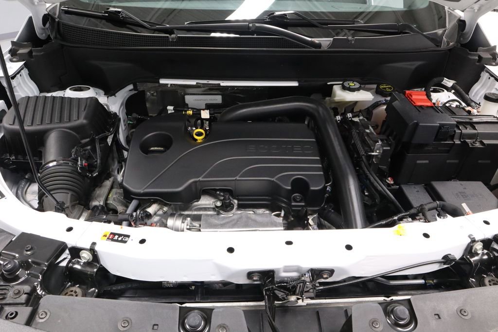 Used 2026 Chevrolet Equinox LT image 15