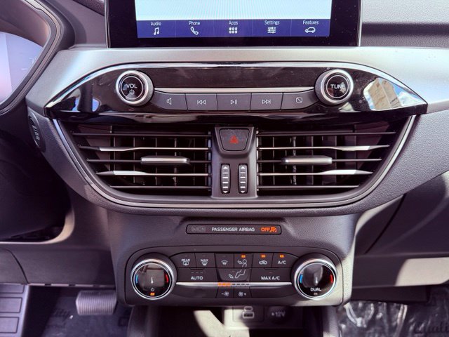 Certified 2025 Ford Escape Active FWD image 19
