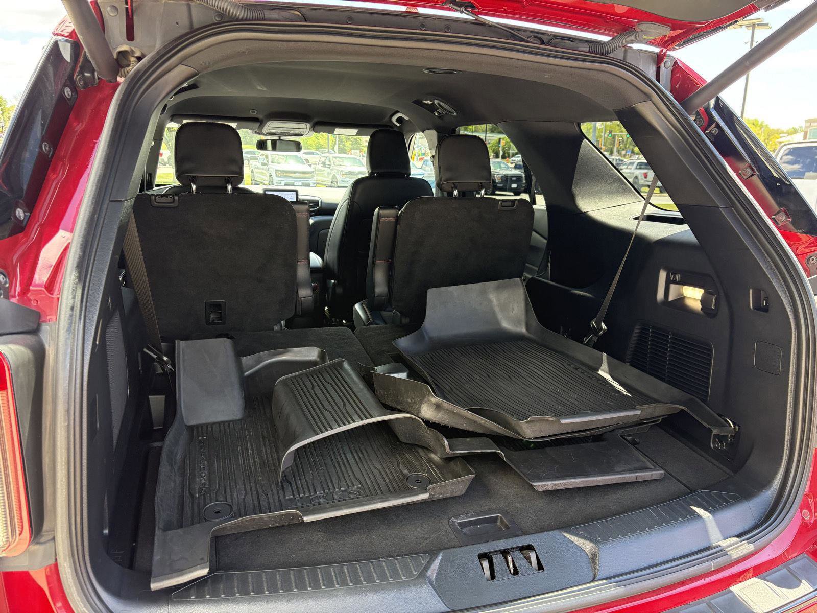 Certified 2023 Ford Explorer ST-Line w/ Class IV Trailer Tow Package AWD/4WD image 20