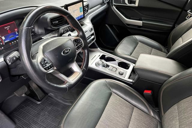Certified 2022 Ford Explorer Timberline image 4