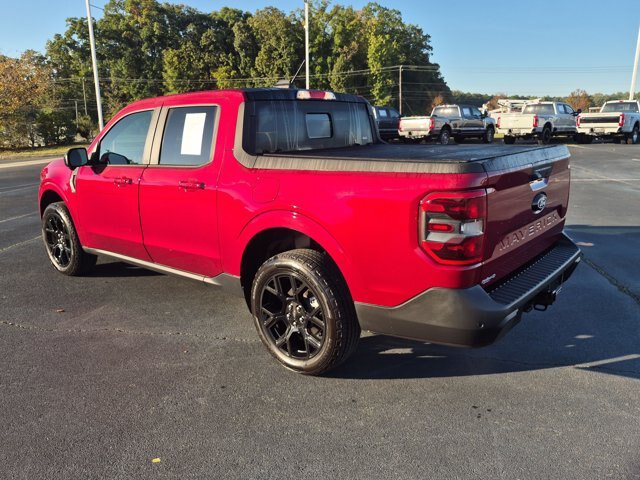 Certified 2025 Ford Maverick Lariat AWD/4WD image 6