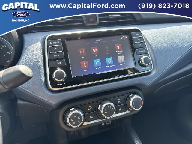Used 2025 Nissan Versa SV FWD image 25